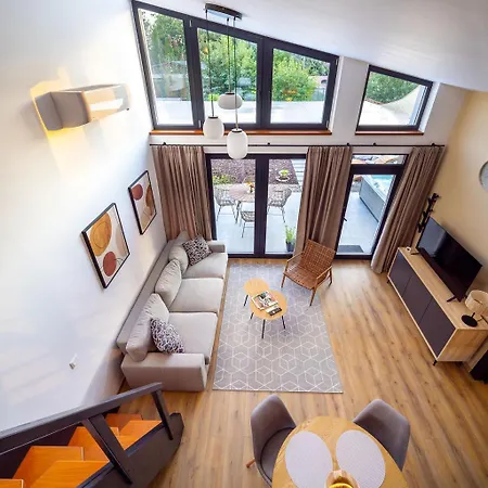 White Lotus Mini Loft House Lägenhet Mezőkövesd